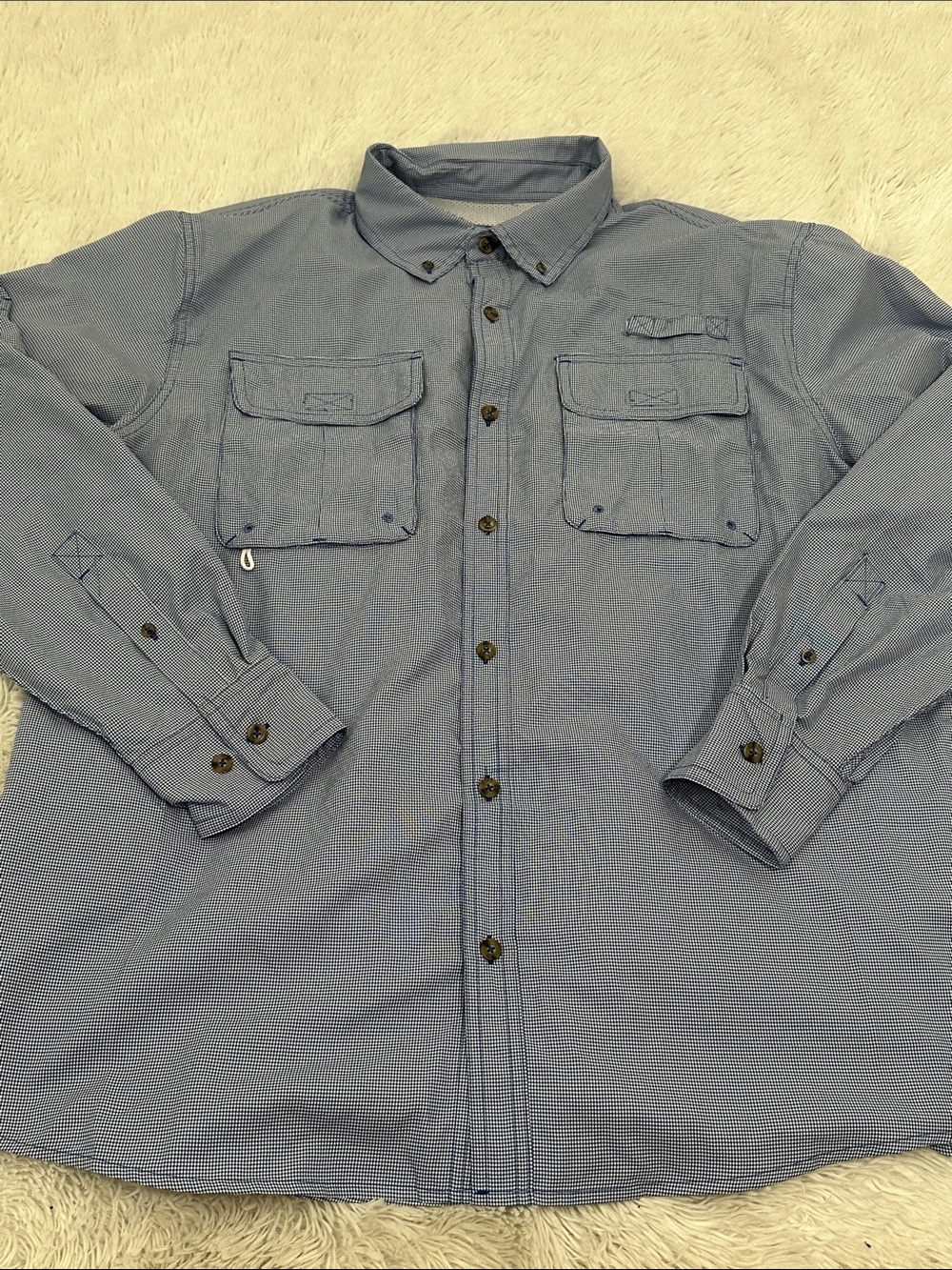β€οΈ Cabelaβs Button Up Shirts